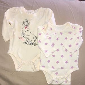 Baby Gap Long Sleeve Onesies in Great Condition